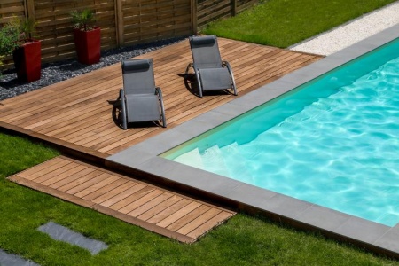 Créer une terrasse bois qui résiste aux intempéries et au temps